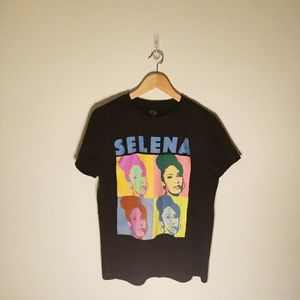 Selena Graphic Warhol T-Shirt